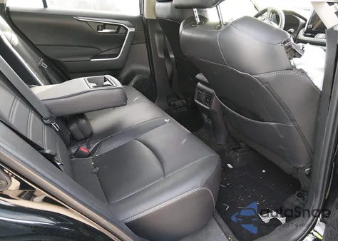 2023 Toyota Rav4 Xle Premium z USA, uszkodzony, nr VIN 2T3C1RFV3PW261050